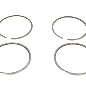 Oryginalny kompet pierścieni tłokowych o numerze katalogowym 745925M91