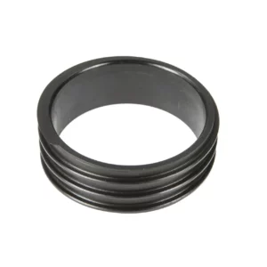 Oryginalny pierścień  gwintowany walca przedniego Corn-Cracker o wymiarach 53 x 63 x 21