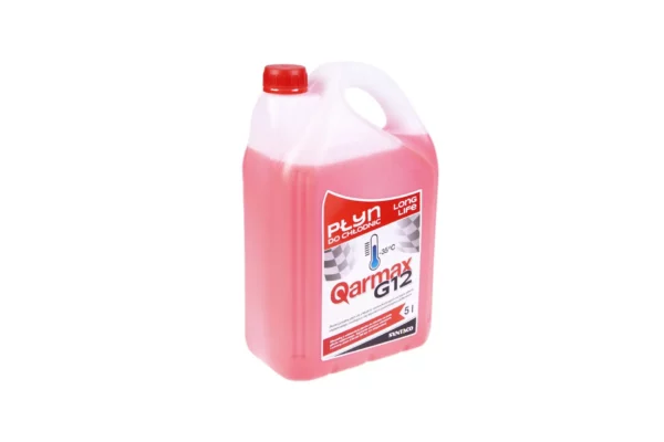 Czerwony płyn do chłodnic marki Syntaco Quarmax G12 w opakowaniu o pojemności 5 litrów