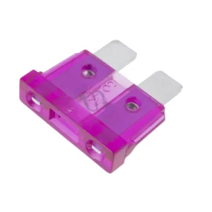 Oryginalny bezpiecznik płaski standard 3A o numerze katalogowym 3580868M1 stosowany w ciągnikach rolniczych oraz ładowarkach teleskopowych marki Massey Ferguson.