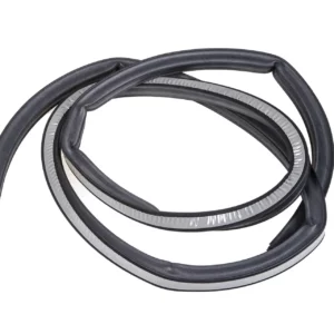 Oryginalna uszczelka maski silnika o numerze katalogowym 4389449M1