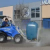 Oryginalna myjka uliczna o pojemności 600 litrów i numerze katalogowym C890751, stosowana w ładowarkach marki MultiOne. 2