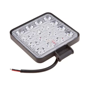 Lampa robocza LED posiadająca 16 diod LED oraz moc 48 W o numerze katalogowym 16LED48W
