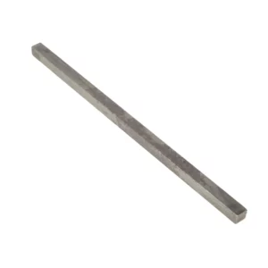 Wpust pryzmatyczny o wymiarach 6 x 6 x 145 mm
