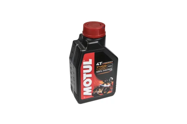 Wysokiej jakości olej syntetyczny Motul 7100 4T 10W/50 1L