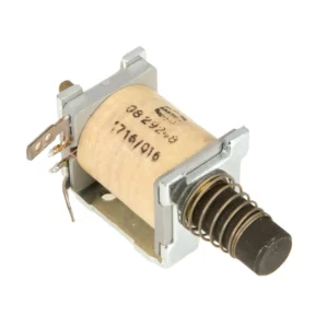 Przekaźnik z włącznikiem o numerze katalogowym 213754.0