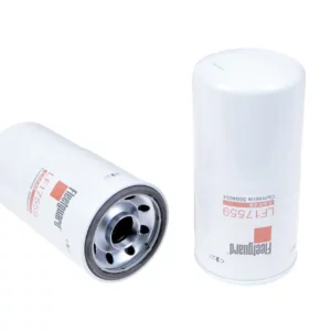 Filtr oleju silnika marki Fleetguard o numerze katalogowym LF17559