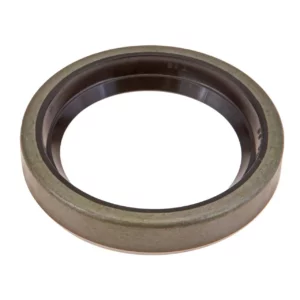 Pierścień simering wału napędowego tylnego mostu o numerze katalogowym 157195678M2