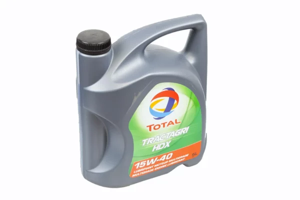 Tractagri HDX olej silnikowy 10W40 firmy Total wysokiej jakości przeznaczony do silników nowoczesnych maszyn rolniczych