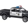Bruder Dodge policyjny RAM 2500 z policjantem