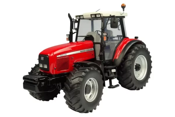 Universal Hobbies Ciągnik Massey Ferguson 8220 Xtra